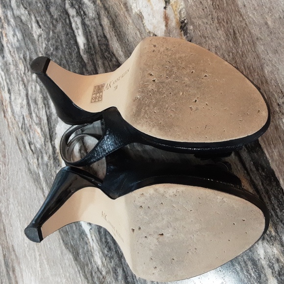 Anne Klein pumps - Picture 3 of 4